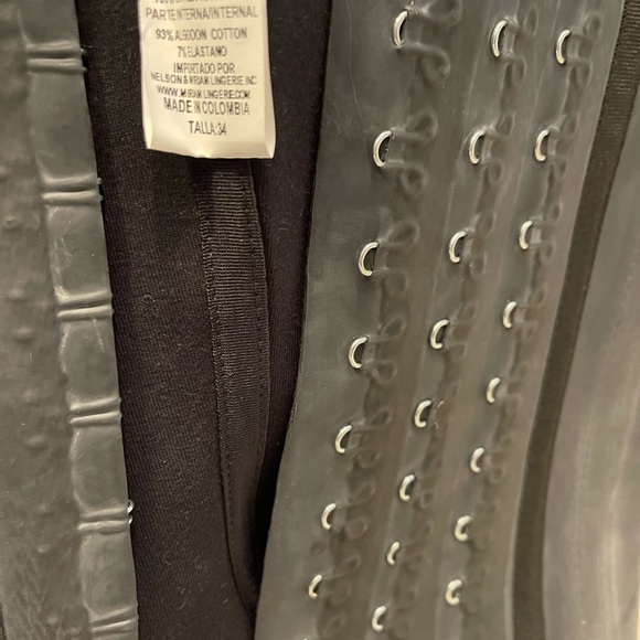 Waist Trainer - Picture 4 of 5